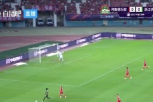 奥乌苏底线强突送助攻，弗兰克门前抢点得手